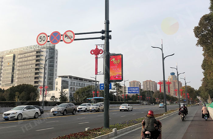 led燈桿屏|智慧燈桿屏|led廣告機(jī)|智慧路燈屏|戶外LED廣告機(jī)|燈桿屏|智慧燈桿|智慧路燈 led燈桿屏|智慧燈桿屏|led廣告機(jī)|智慧路燈屏|戶外LED廣告機(jī)|燈桿屏|智慧燈桿|智慧路燈